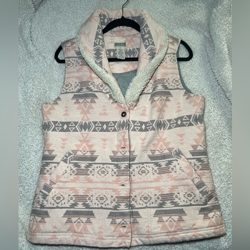 Duluth Trading Co Women's Pink and Gray Patterned Vest
